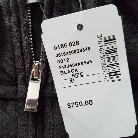 Dior - Picture 7 of 7